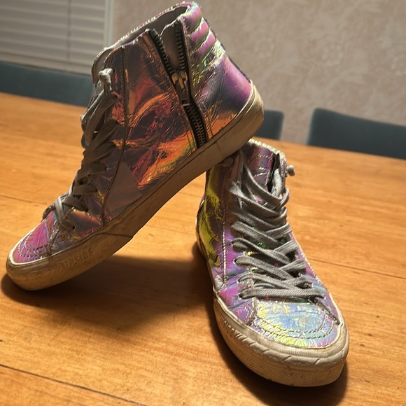 Great use condition GGDB-sly by golden goose metallic silver. Slight peeling - Picture 5 of 11